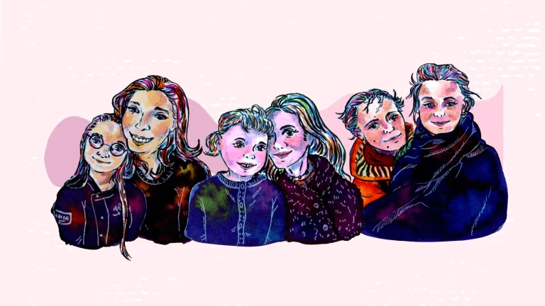 Six siblings hugging each other.